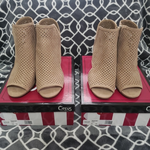 Peep Toe Booties Circus by Sam Edelman Emerson - Picture 2 of 8